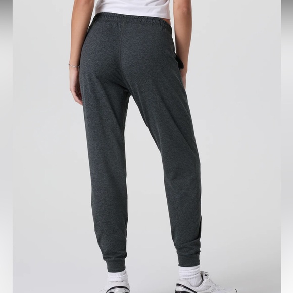 NWT Vuori Jogger Pants - Picture 4 of 10